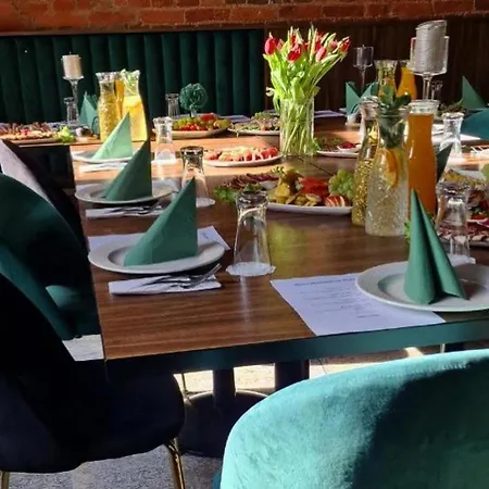 Apartman Centrum1 Prochnika 21 *